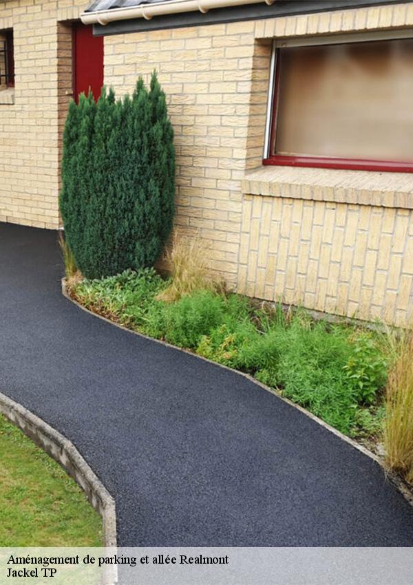 amenagement-de-parking-et-allee-1